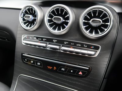 2020 Mercedes-BENZ GLC AMG — миниатюра 32