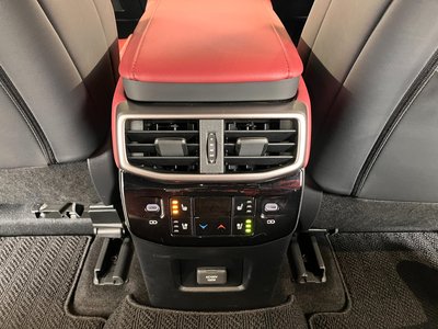 2023 Lexus RX — миниатюра 18