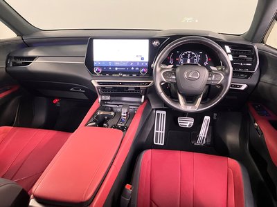 2023 Lexus RX — миниатюра 13
