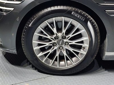 GENESIS G80 (RG3) - 6