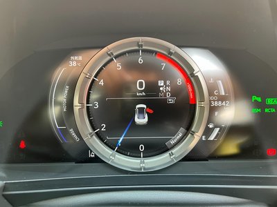 صورة مصغرة 27 لـ 2017 Lexus LC