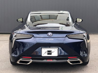 صورة 7 لـ 2017 Lexus LC