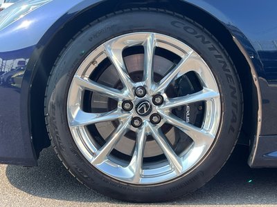 صورة مصغرة 32 لـ 2017 Lexus LC