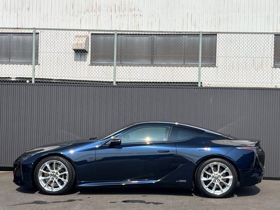 صورة 10 لـ 2017 Lexus LC