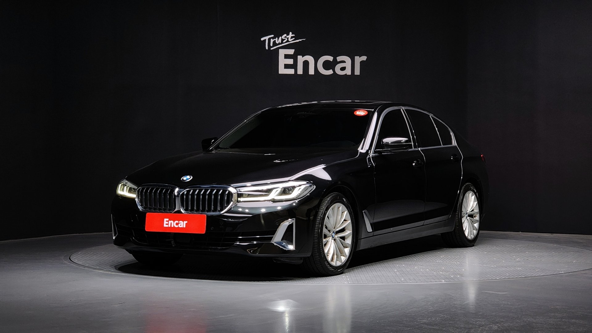 BMW 5 SERIES - View 1