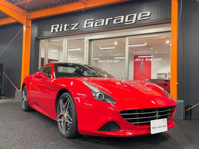 FERRARI CALIFORNIA T
