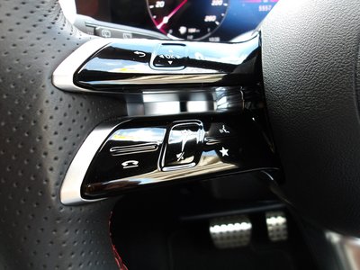 2025 Mercedes-BENZ GLB — миниатюра 61