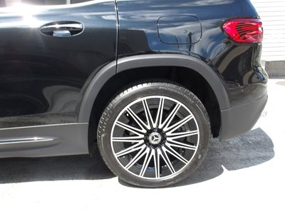 2025 Mercedes-BENZ GLB — миниатюра 18
