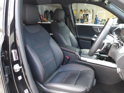 2025 Mercedes-BENZ GLB — миниатюра 38