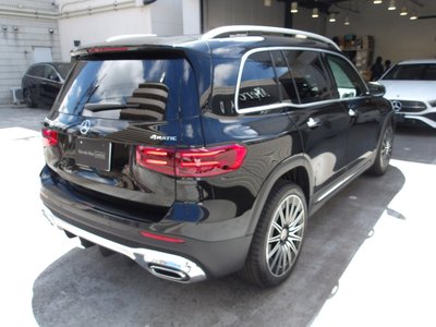 2025 Mercedes-BENZ GLB — миниатюра 16