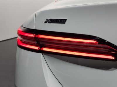 2025 BMW 5 SERIES — фото 10