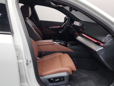 صورة مصغرة 16 لـ 2025 BMW 5 SERIES