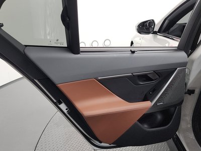 صورة مصغرة 15 لـ 2025 BMW 5 SERIES