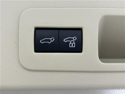 صورة مصغرة 22 لـ 2023 Toyota LAND CRUISER 300