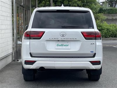 صورة مصغرة 38 لـ 2023 Toyota LAND CRUISER 300
