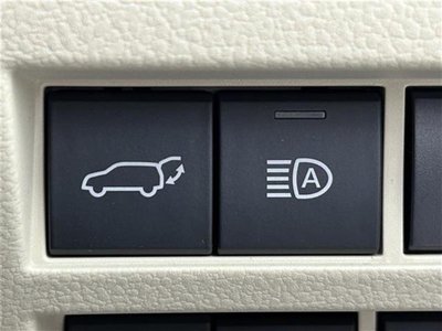 صورة مصغرة 12 لـ 2023 Toyota LAND CRUISER 300