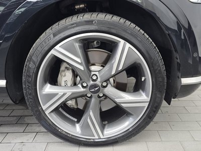 صورة 8 لـ 2024 Genesis GV80