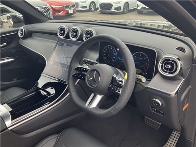 MERCEDES-BENZ GLC - 10