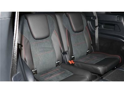 صورة 7 لـ 2022 Mercedes-BENZ GLB