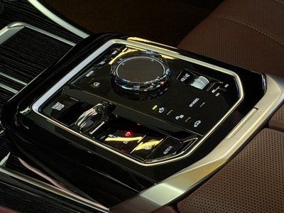 BMW 7 SERIES - 9
