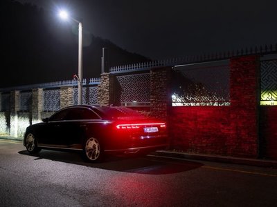 AUDI A8 - 3