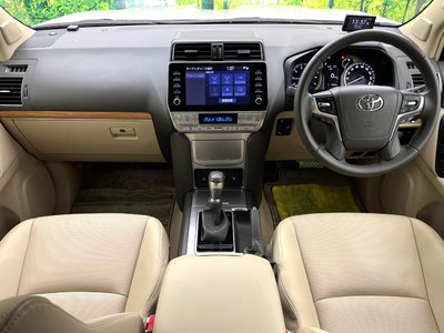 TOYOTA LAND CRUISER PRADO - 2
