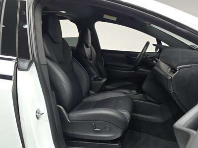 2018 Tesla MODEL X — миниатюра 17