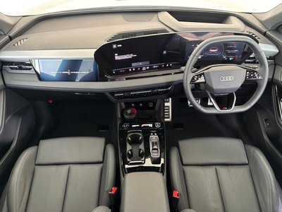 AUDI Q6 - 3