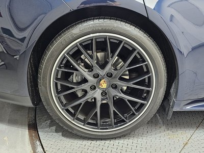 PORSCHE PANAMERA - 6