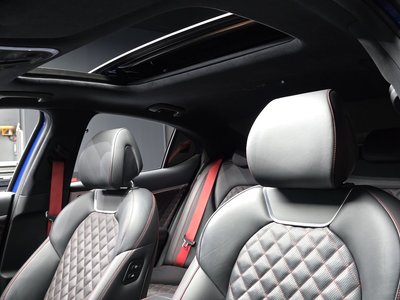 2021 Genesis THE NEW G70 — миниатюра 24