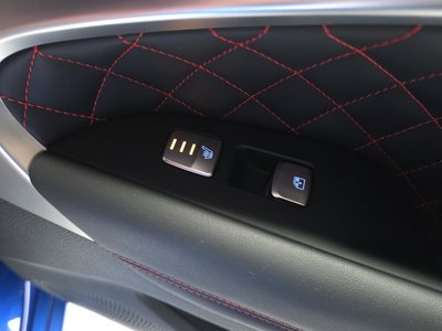 2021 Genesis THE NEW G70 — миниатюра 25