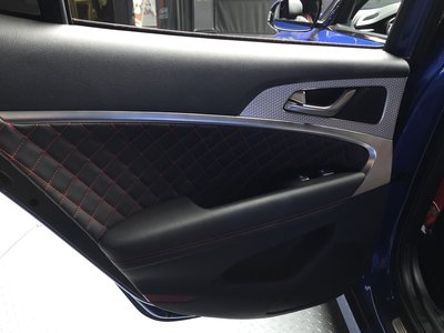 2021 Genesis THE NEW G70 — миниатюра 15