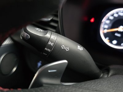 2021 Genesis THE NEW G70 — миниатюра 30