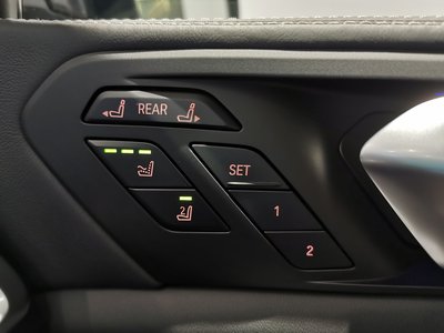 صورة مصغرة 32 لـ 2025 BMW X7
