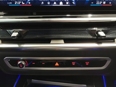 صورة مصغرة 45 لـ 2025 BMW X7