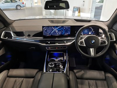 BMW X7 - 9
