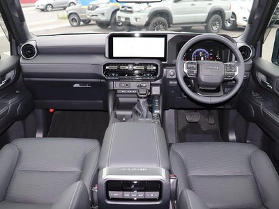 TOYOTA LAND CRUISER 250 - 10