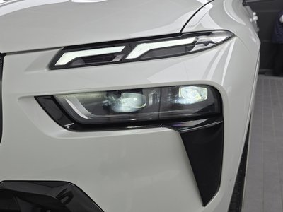 2025 BMW X7 照片 9