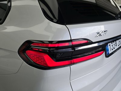 2025 BMW X7 照片 10