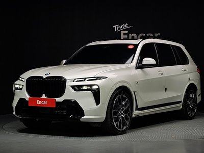 2025 BMW X7 照片 1