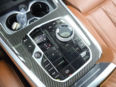 صورة مصغرة 12 لـ 2025 BMW X7