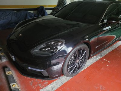 PORSCHE PANAMERA - 6