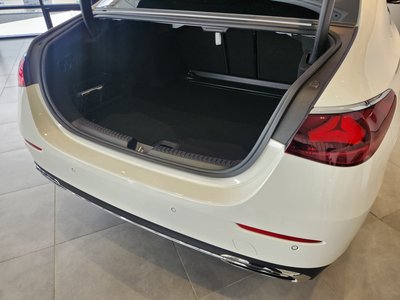 MERCEDES-BENZ E-CLASS - 10