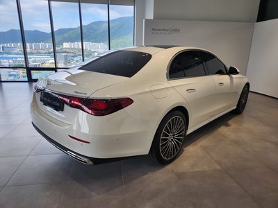 MERCEDES-BENZ E-CLASS - 3