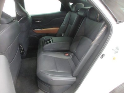 2025 Toyota CROWN CROSSOVER 缩略图 24