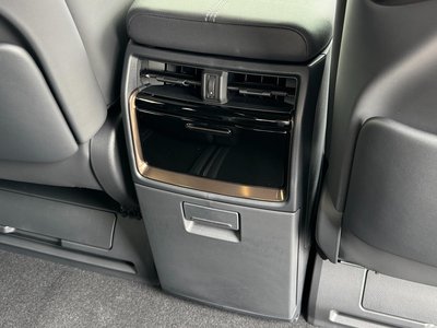 صورة مصغرة 67 لـ 2026 Toyota ALPHARD