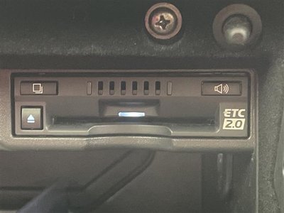 صورة مصغرة 9 لـ 2021 Lexus IS