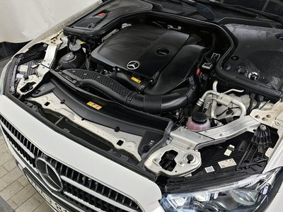 MERCEDES-BENZ E-CLASS - 7