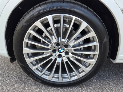 BMW X7 - 6