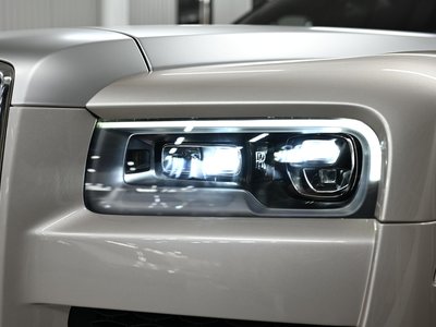 ROLLS-ROYCE CULLINAN - 8